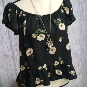 Super cute hi to low bottom